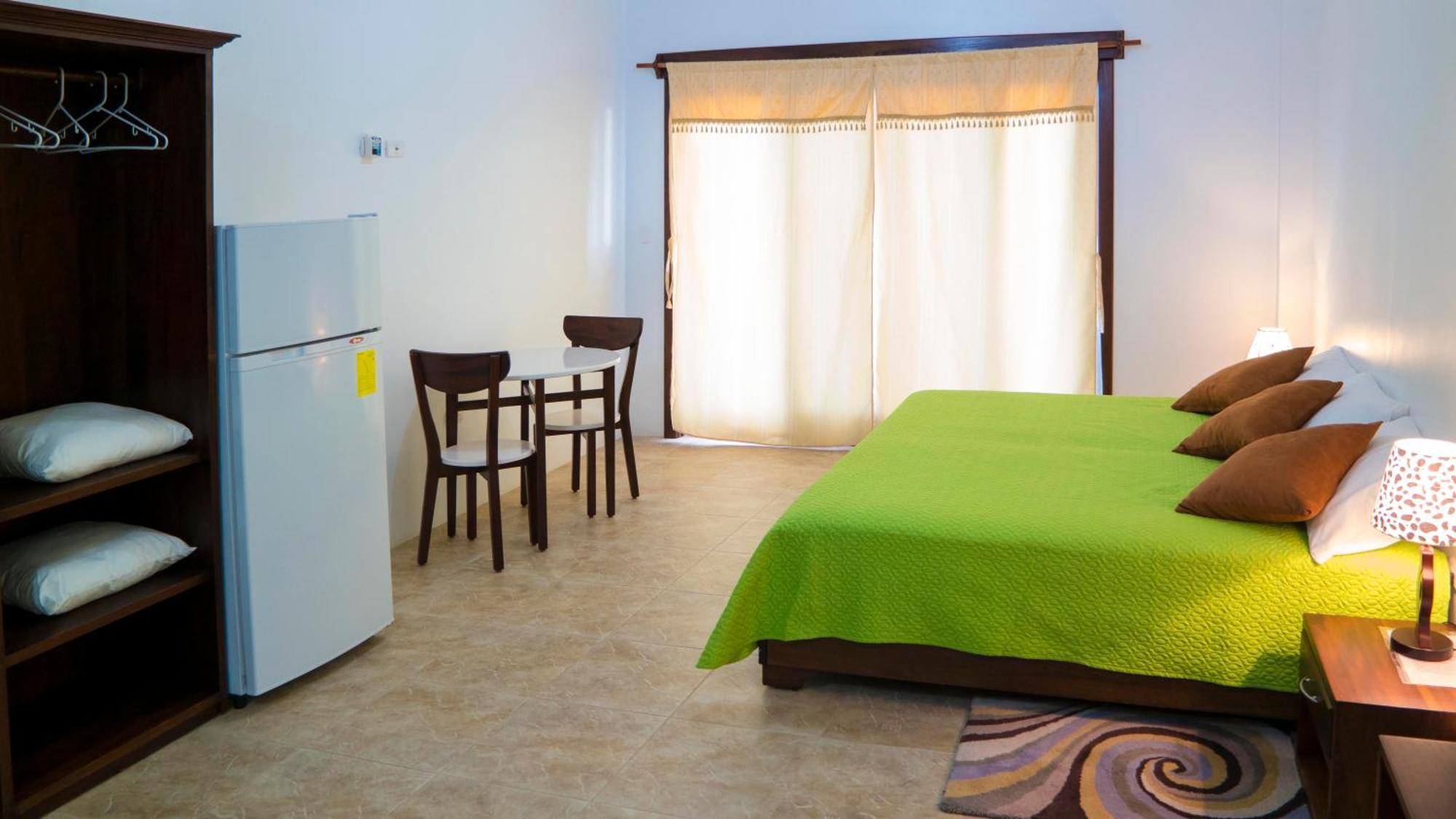 Hotel Starfish Puerto Villamil Esterno foto
