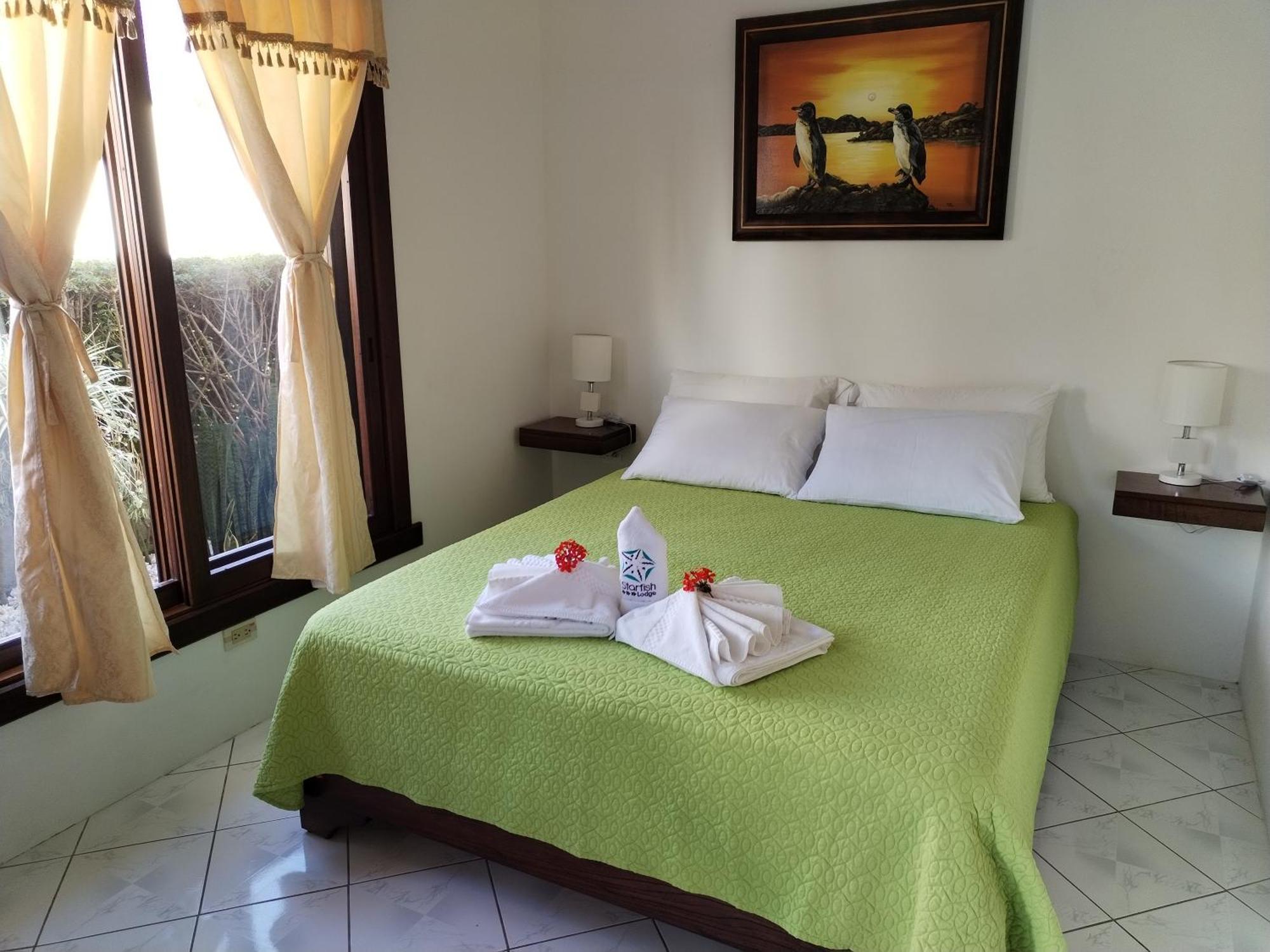 Hotel Starfish Puerto Villamil Esterno foto