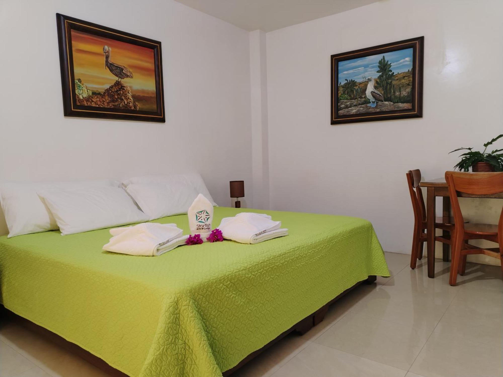 Hotel Starfish Puerto Villamil Esterno foto