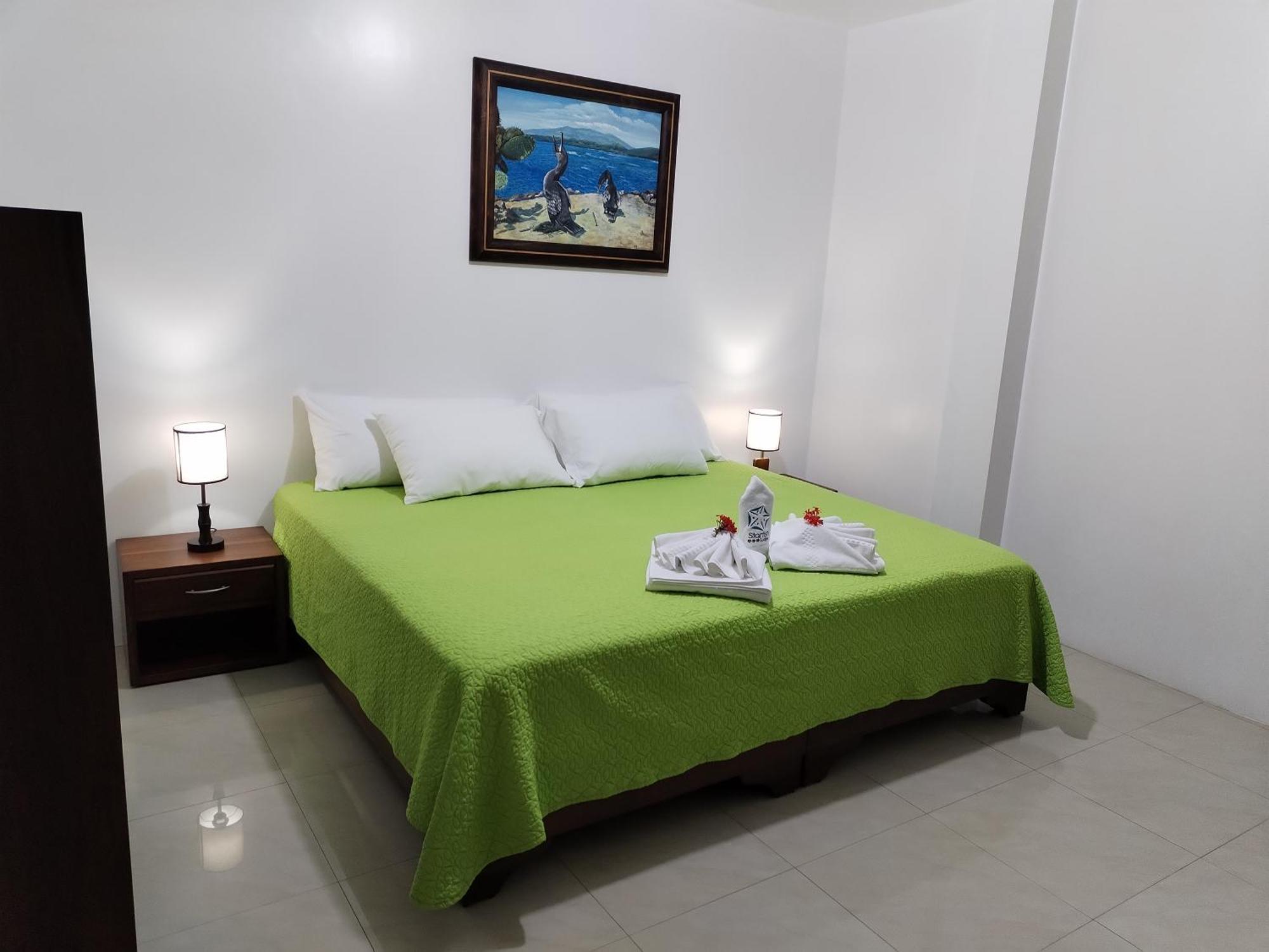 Hotel Starfish Puerto Villamil Esterno foto