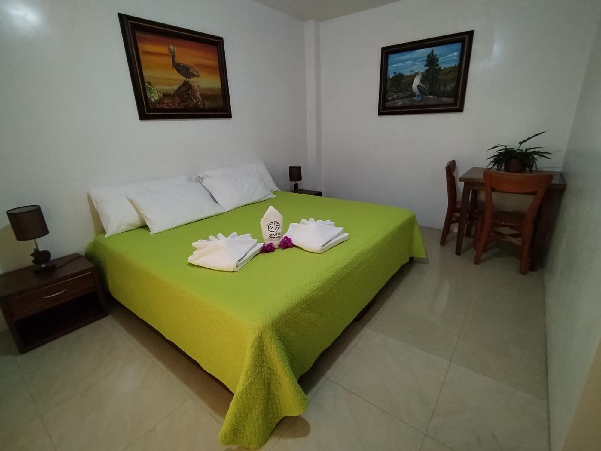 Hotel Starfish Puerto Villamil Esterno foto